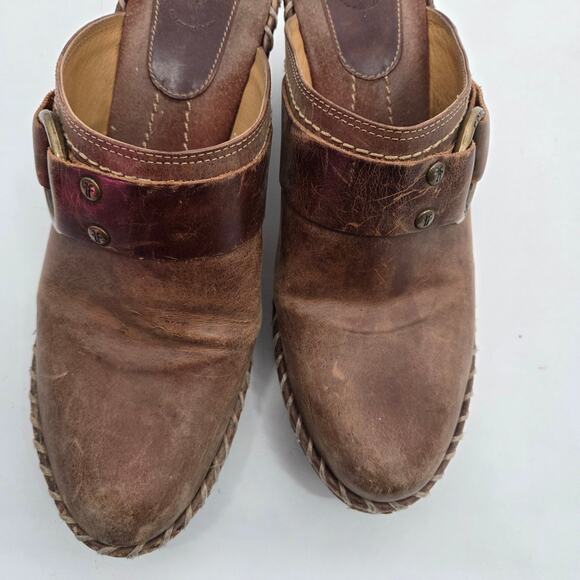 Frye Charlotte Ring Harness Brown Leather Heeled Mule Clogs Women's 9 M - Picture 3 of 9